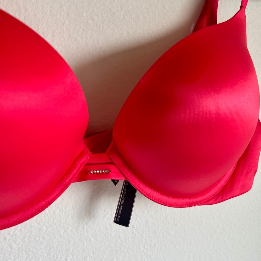 Victoria's Very Sexy Push Up Bra I Size: 38C I Like new! - Picture 2 of 5